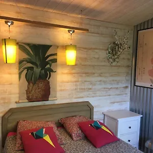 Les De Vallis Clausa Hébergement de vacances Saumane-de-Vaucluse